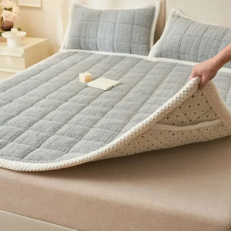 surmatelas en velours épais et chaud pliable antidérapant pour lit