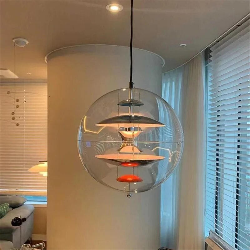 suspension boule chrome acrylique esthétique bar cafe