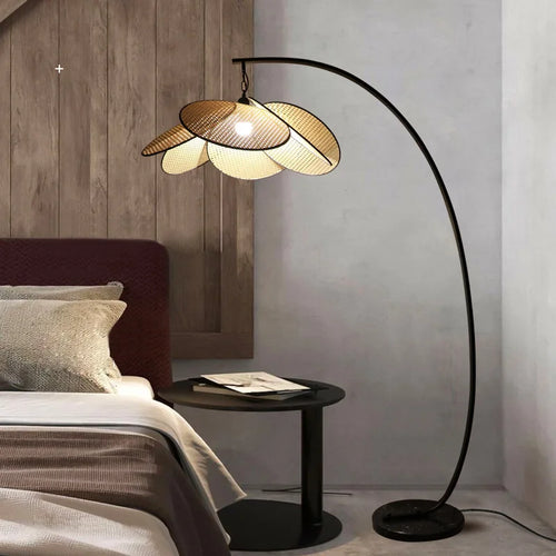 lampadaire rétro en rotin tissé design chinois pour décoration intérieure