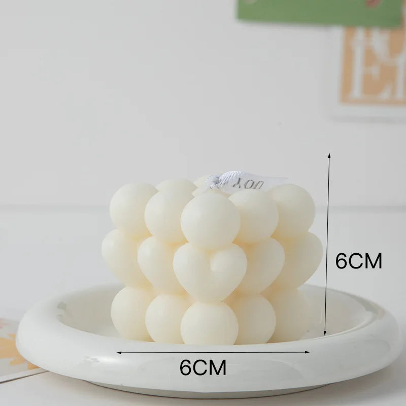 bougie parfumée big cube pour décoration moderne et aromathérapie - vue 26 sur 39