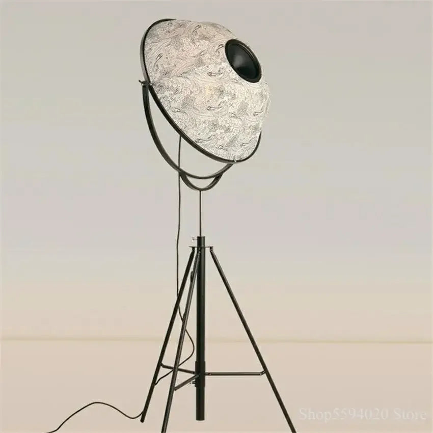 lampadaire loft trépied led réglable forme satellite - vue 3 sur 7