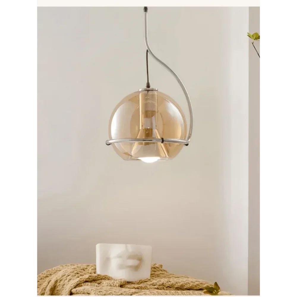 lustre boule de verre nordique style rétro pour restaurants et cafés - vue 3 sur 8