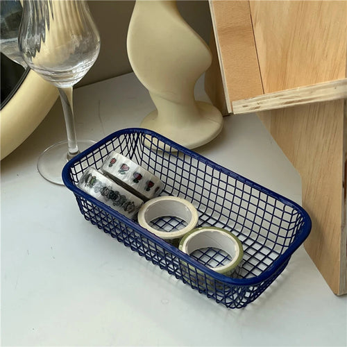 panier de rangement en métal pour bureau et maquillage