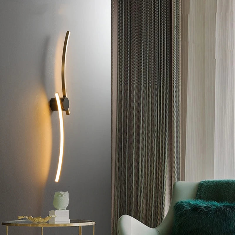 Applique murale led minimaliste en cuivre pour ambiance apaisante