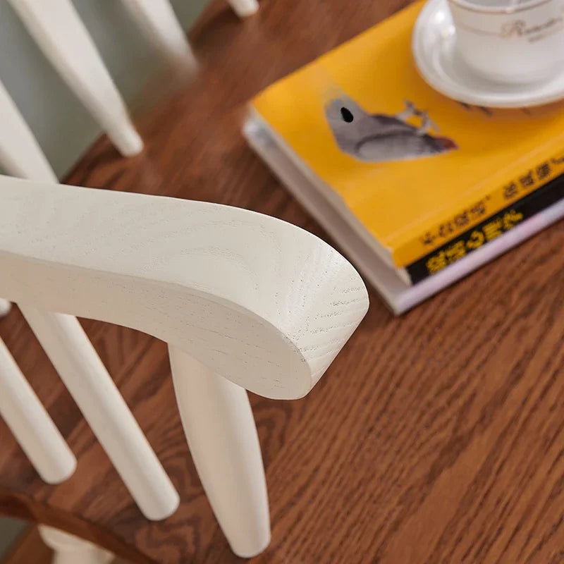 chaises de terrasse en fer pour événements et détente en extérieur