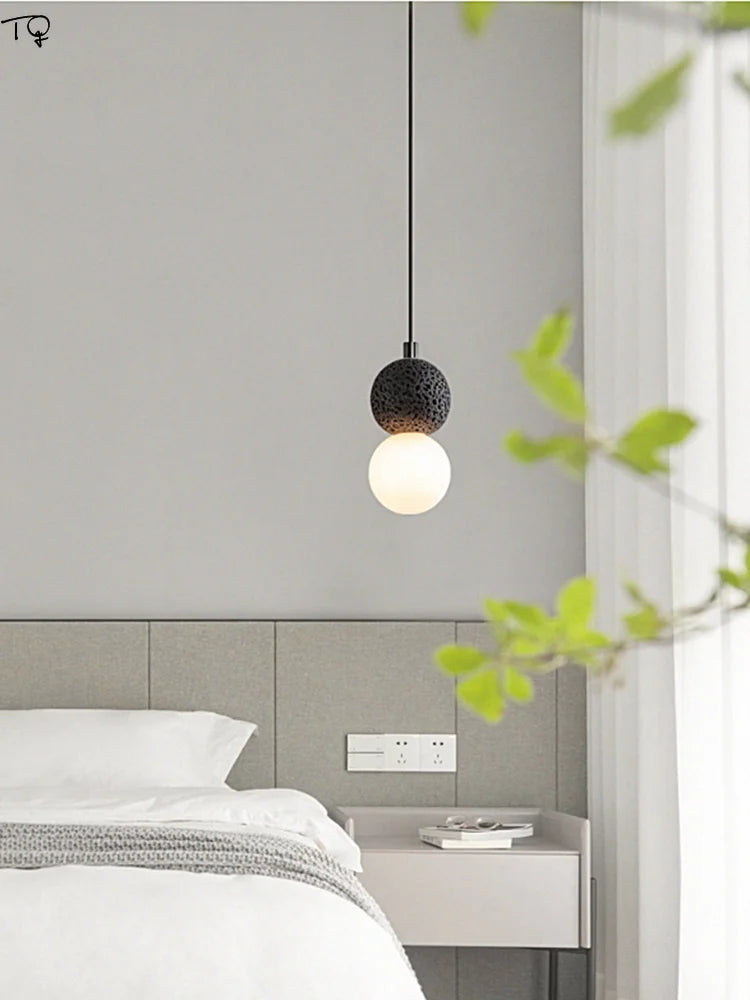lampe suspendue moderne en pierre à trou noir idéale pour bar ou studio - vue 4 sur 9