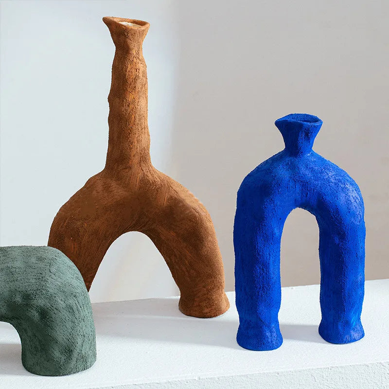 vase en céramique abstrait pour décoration florale moderne - vue 4 sur 9