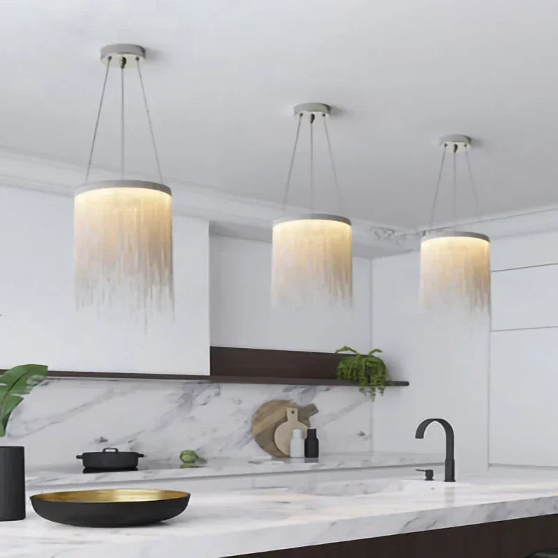 lustre de luxe à pampilles pour intérieur moderne et élégant - vue 5 sur 7