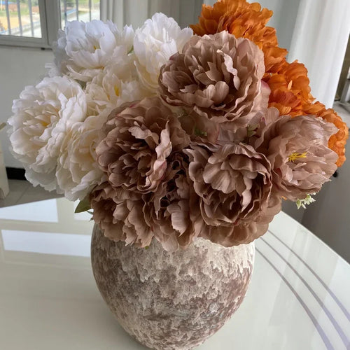bouquet de sept pivoines en soie pour décoration intérieure et mariage - vue 6 sur 12