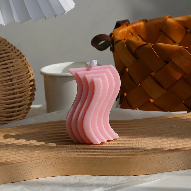 bougies parfumées géométriques pour décoration et cadeaux divers - vue 8 sur 8
