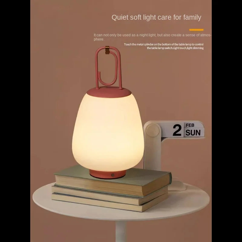 lampe de table rechargeable nordique design pour divers espaces - vue 4 sur 9