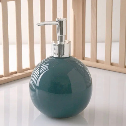 bouteille de gel douche et savon pour les mains accessoires de salle de bain - vue 16 sur 31