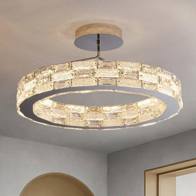 Plafonnier LED en cristal au design moderne