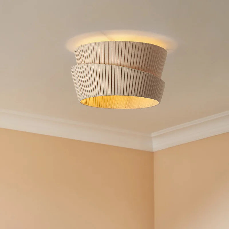 lustre minimaliste en tissu fait main style wabi sabi - vue 4 sur 14