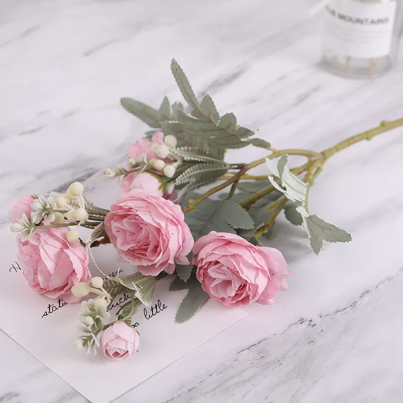 bouquet de roses artificielles en tissu pour déco mariage et maison - vue 3 sur 14