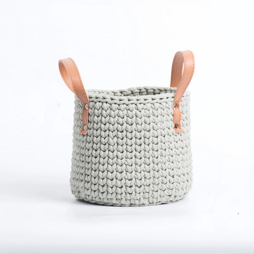 panier de rangement tricoté à la main en coton avec poignée en cuir - vue 16 sur 16