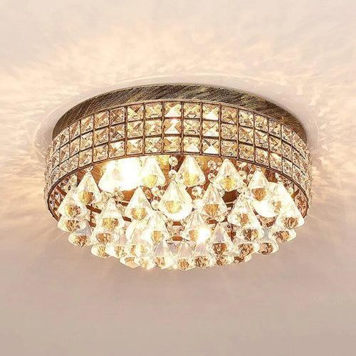 plafonnier en cristal design nordique moderne pour intérieur élégant