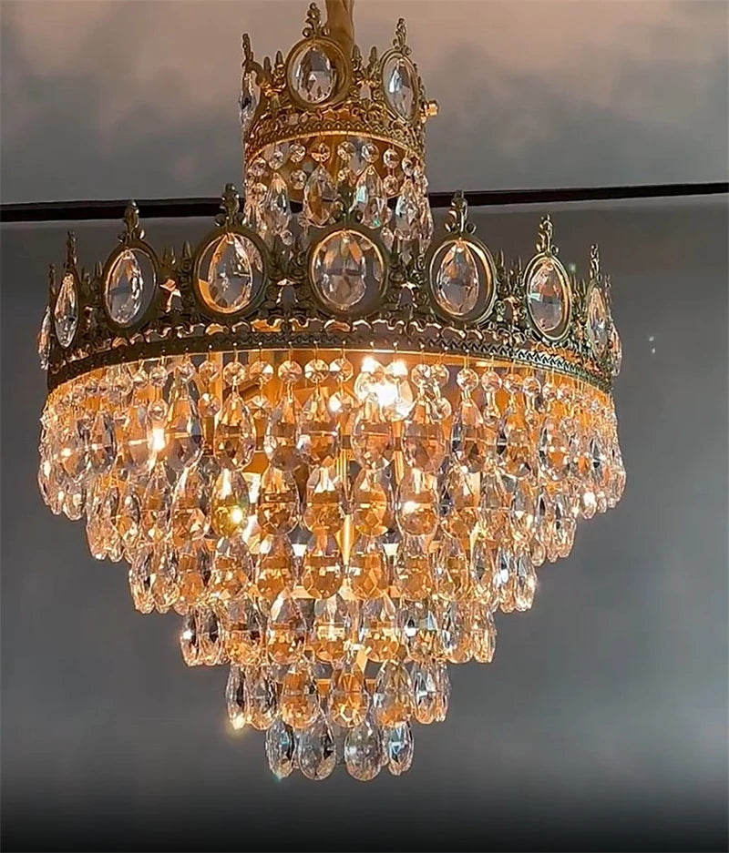 lustre en cristal moderne design élégant pour intérieur haut de gamme - vue 4 sur 15
