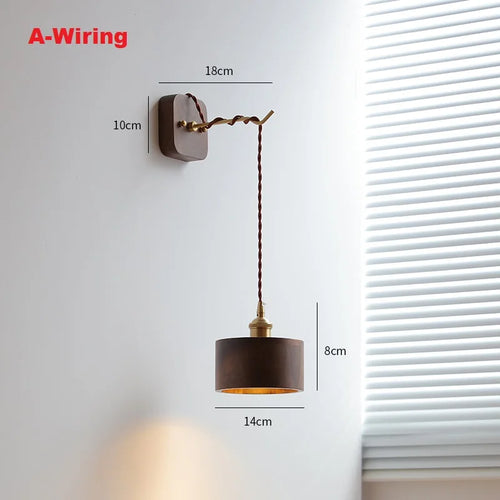suspension en bois moderne nordique avec luminaire en laiton - vue 9 sur 10
