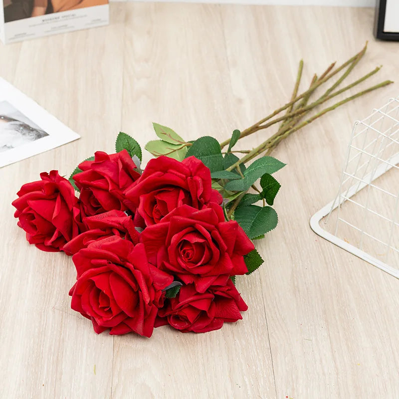 branche de rose artificielle réaliste pour décoration et photographie
