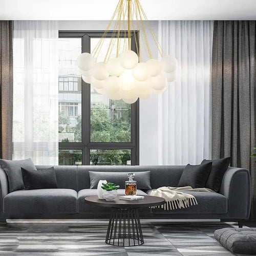 lustre moderne en verre pour une décoration élégante à la maison