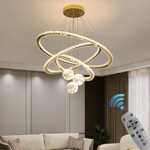 lustre moderne en cristal à led avec finition dorée étoile