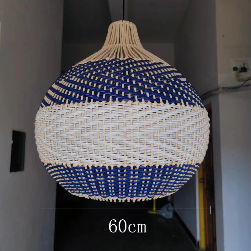 suspension vintage en rotin tissé pour décoration rétro