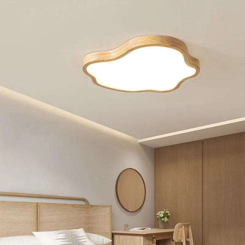 Plafonnier LED en bois au design nordique moderne