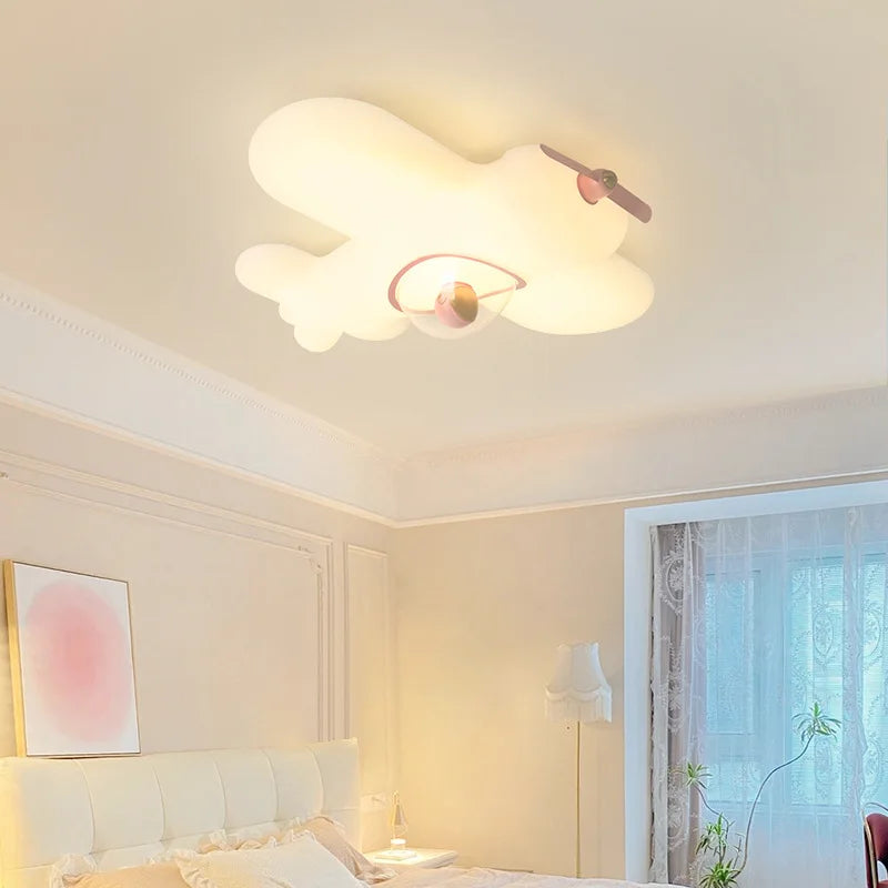 plafonnier avion mignon pour chambre d'enfant moderne et minimaliste - vue 4 sur 10
