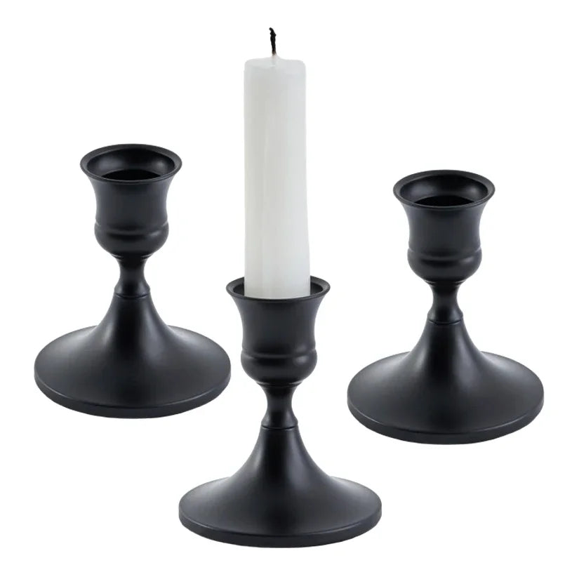 kit de trois bougeoirs en laiton doré pour mariage et dîner - vue 17 sur 18