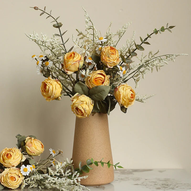 bouquet de roses simulées rétro pour décoration dHalloween - vue 4 sur 13
