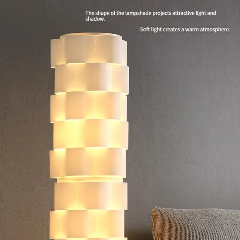 Lampadaire LED design moderne tissu blanc