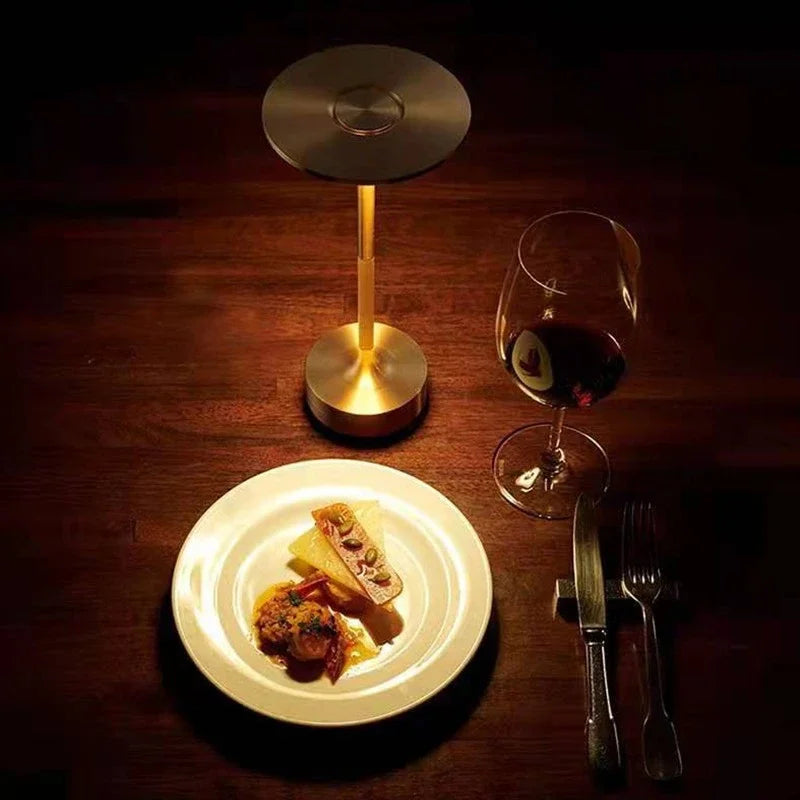lampe de table led tactile rechargeable pour décoration et lecture - vue 5 sur 12
