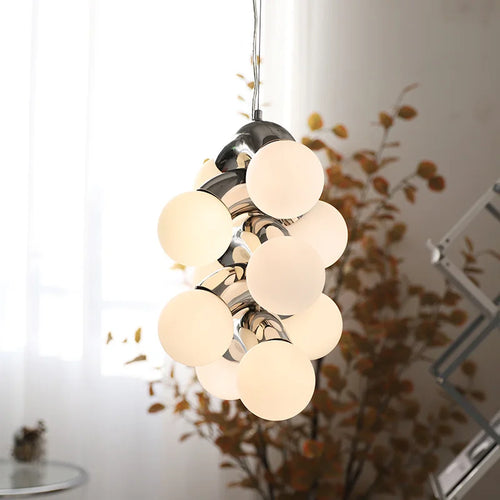 lustre moderne et créatif en forme de raisin style nordique vintage - vue 4 sur 12