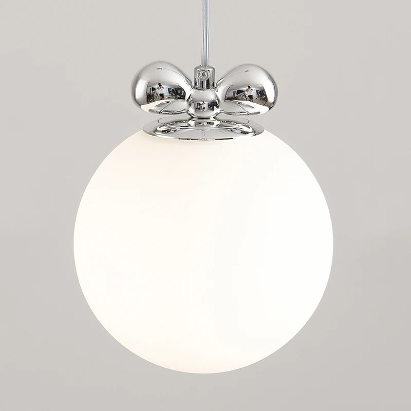 suspension en verre laiteux avec nœud papillon bauhaus led