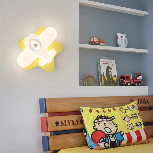 applique murale hélicoptère pour chambre d'enfant moderne et chaleureuse - vue 4 sur 16