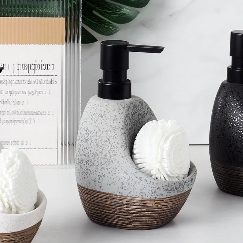 bouteille de désinfectant créative pour maquillage et lotion - vue 4 sur 8