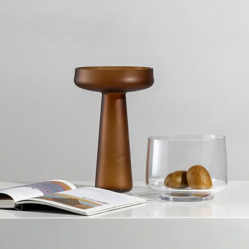 vase en verre moderne design créatif pour décoration intérieure