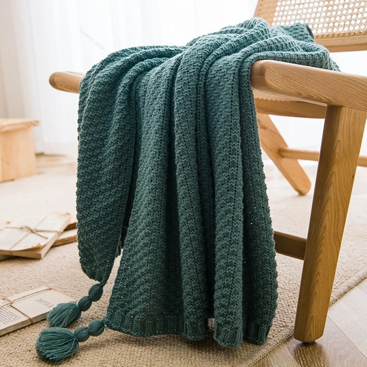 plaid grosse maille gaufré avec pompons style nordique - vue 5 sur 7