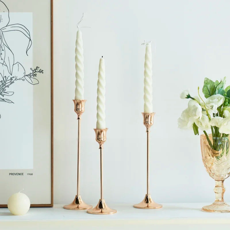 kit de bougeoirs décoratifs en laiton doré pour mariage et dîner - vue 4 sur 18