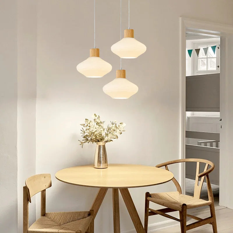 lustre nordique moderne en bois pour intérieur élégant - vue 3 sur 10