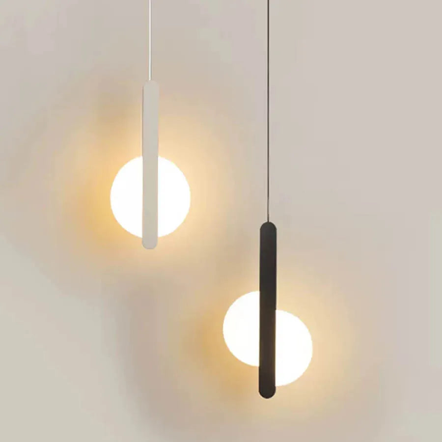 suspension moderne en acrylique lune éclipse avec lumière led - vue 2 sur 12
