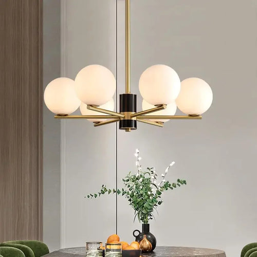 suspension nordique luxe en cuivre doré avec boules de verre blanches - vue 2 sur 12
