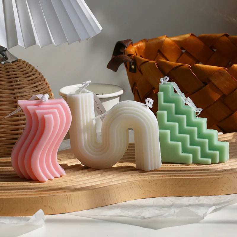 bougies parfumées géométriques pour décoration et cadeaux divers - vue 2 sur 8