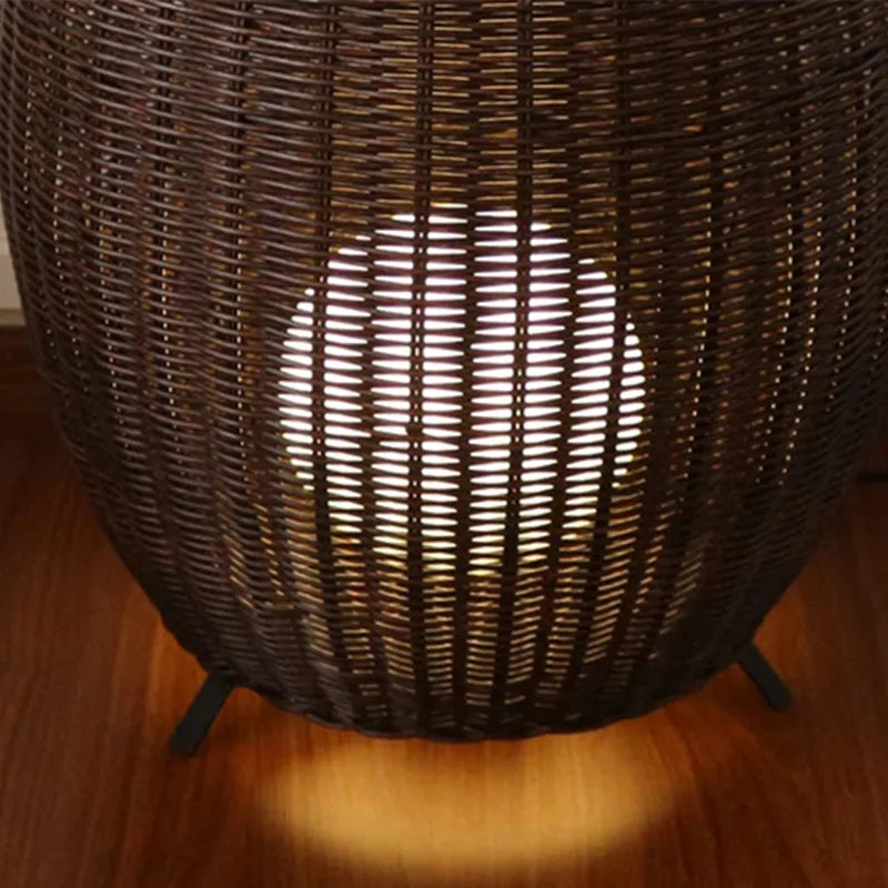 lampadaire en rotin naturel fait main pour intérieur et extérieur - vue 6 sur 14