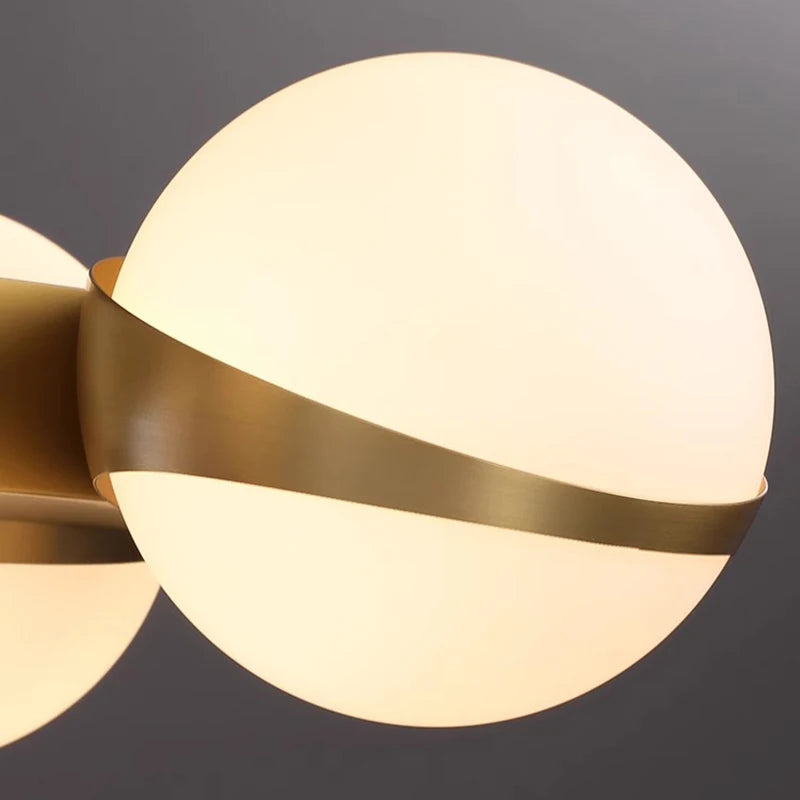 Lustre doré design intérieur moderne LED