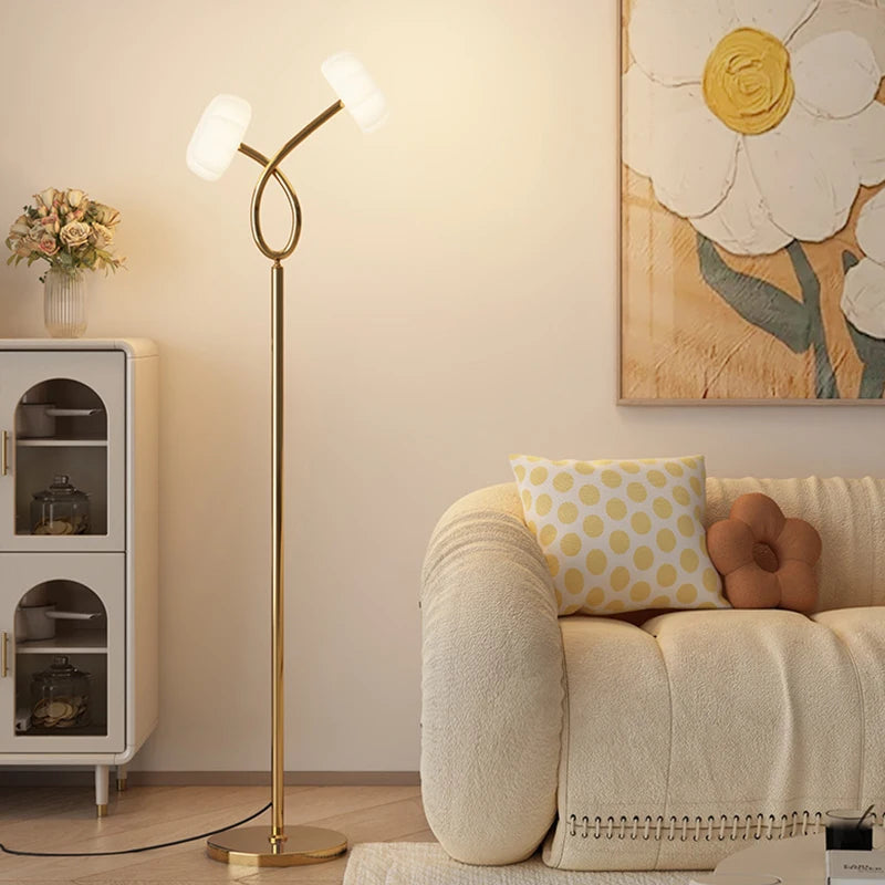 Nordic modern floor lamp white minimalist bedroom, living room, TV cabinet, sofa side decoration LED floor lamp - vue 3 sur 9