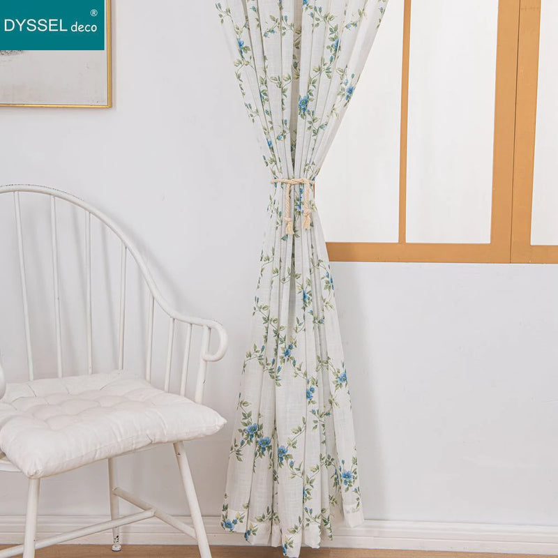 Rideau voile transparent motif floral style moderne salon