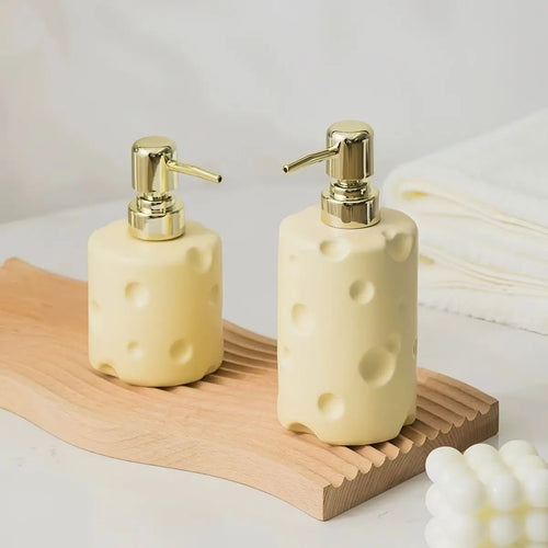 bouteille de lotion créative en forme de fromage amusante - vue 2 sur 16