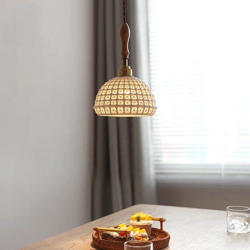 Suspension style japonais en céramique et bois de frêne vintage - vue 5 sur 29
